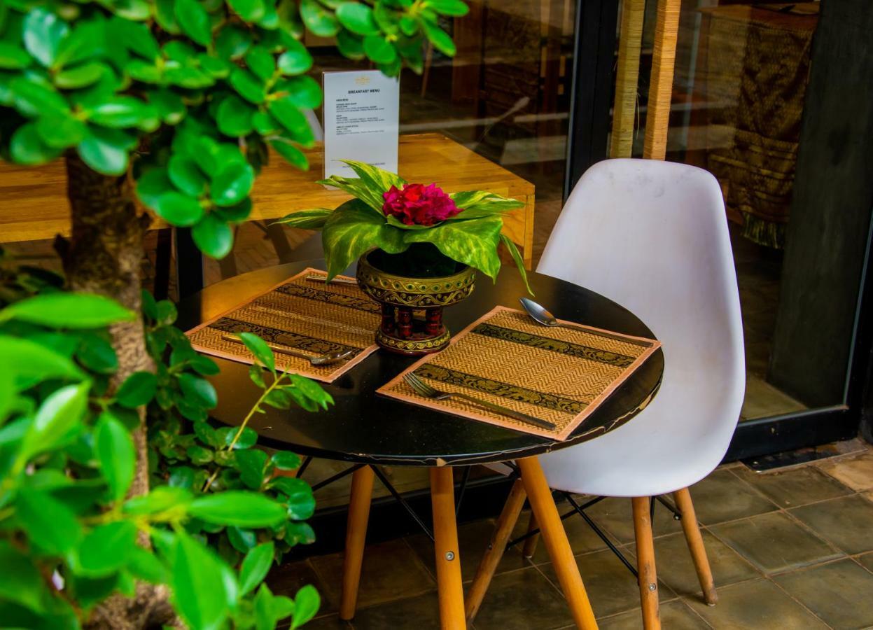 1004 Boutique Hotel Siem Reap Esterno foto
