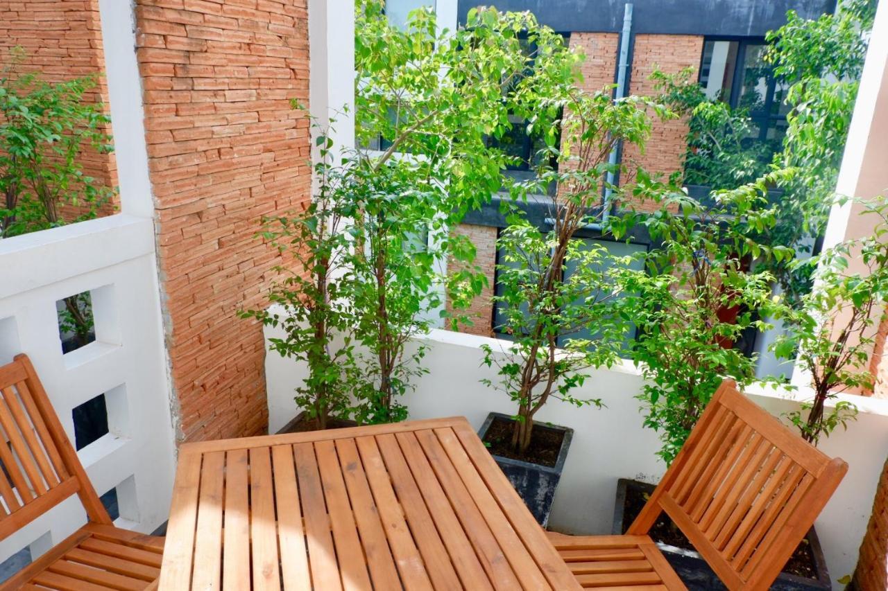 1004 Boutique Hotel Siem Reap Esterno foto